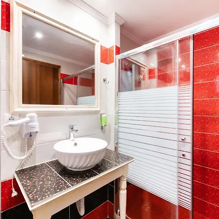 Lägenhetshotell Villaggio Maistro 3*