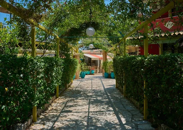 Villaggio Maistro 3* 圣爱奥尼斯米科