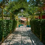 Villaggio Maistro 3* Agios Ioannis (Lefkada)