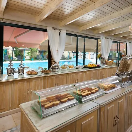 Villaggio Maistro Апартхотел 3*