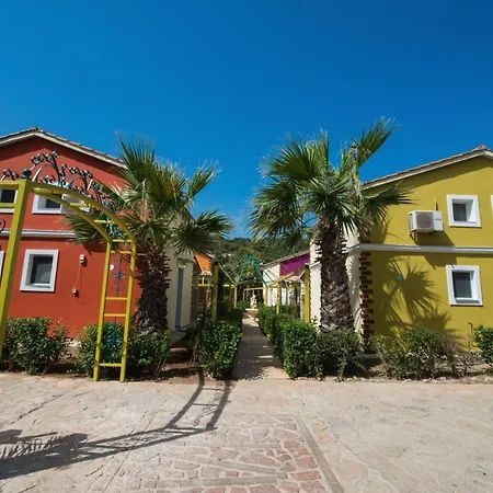 Апартхотел Villaggio Maistro