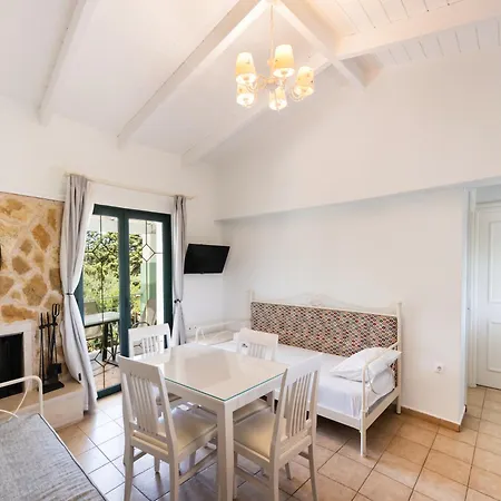 Villaggio Maistro Апартхотел Агиос Йоанис