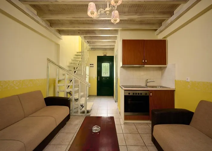 Aparthotel Villaggio Maistro 3*